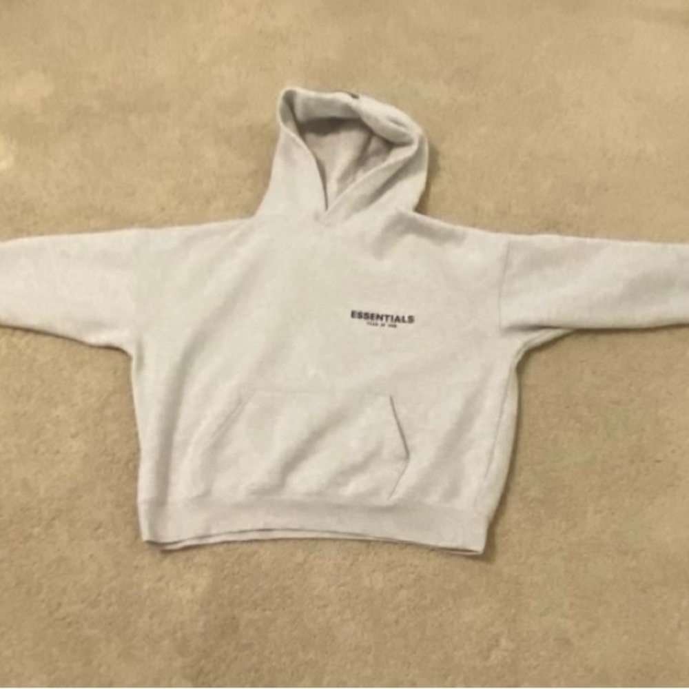 Fear of God Essentialls Hoodie Light Oatmeal Small EUC. Authentic.